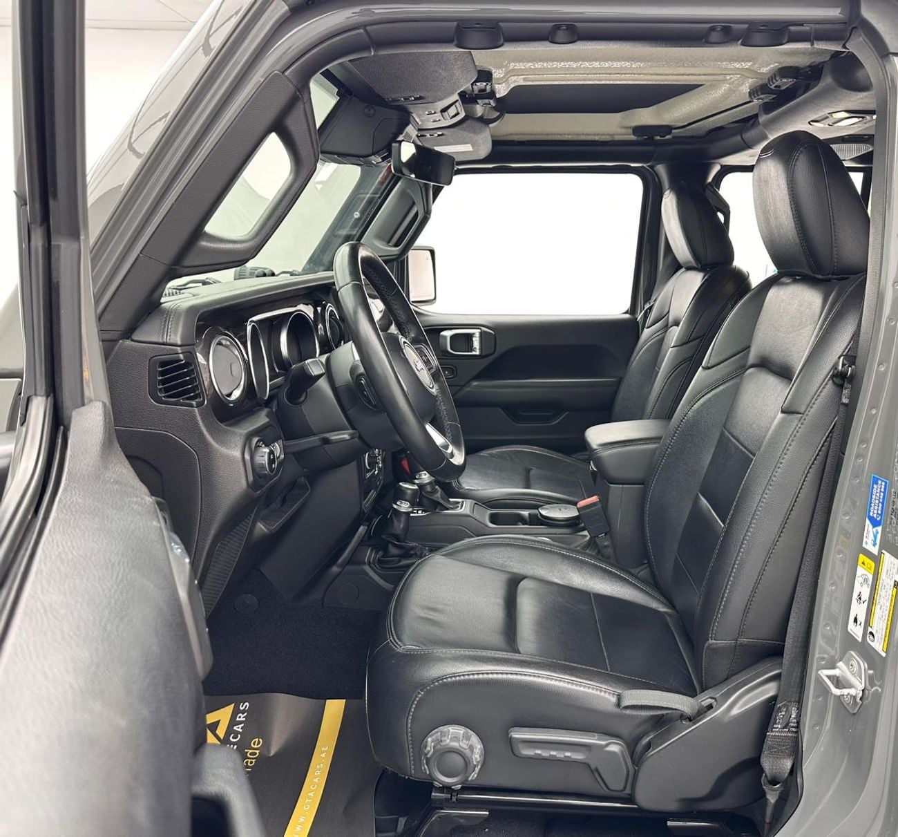 Jeep Wrangler 2019 Jeep Wrangler Unlimited Sahara, Oct/2026 Jeep Warranty, Jeep Full Service History, GCC