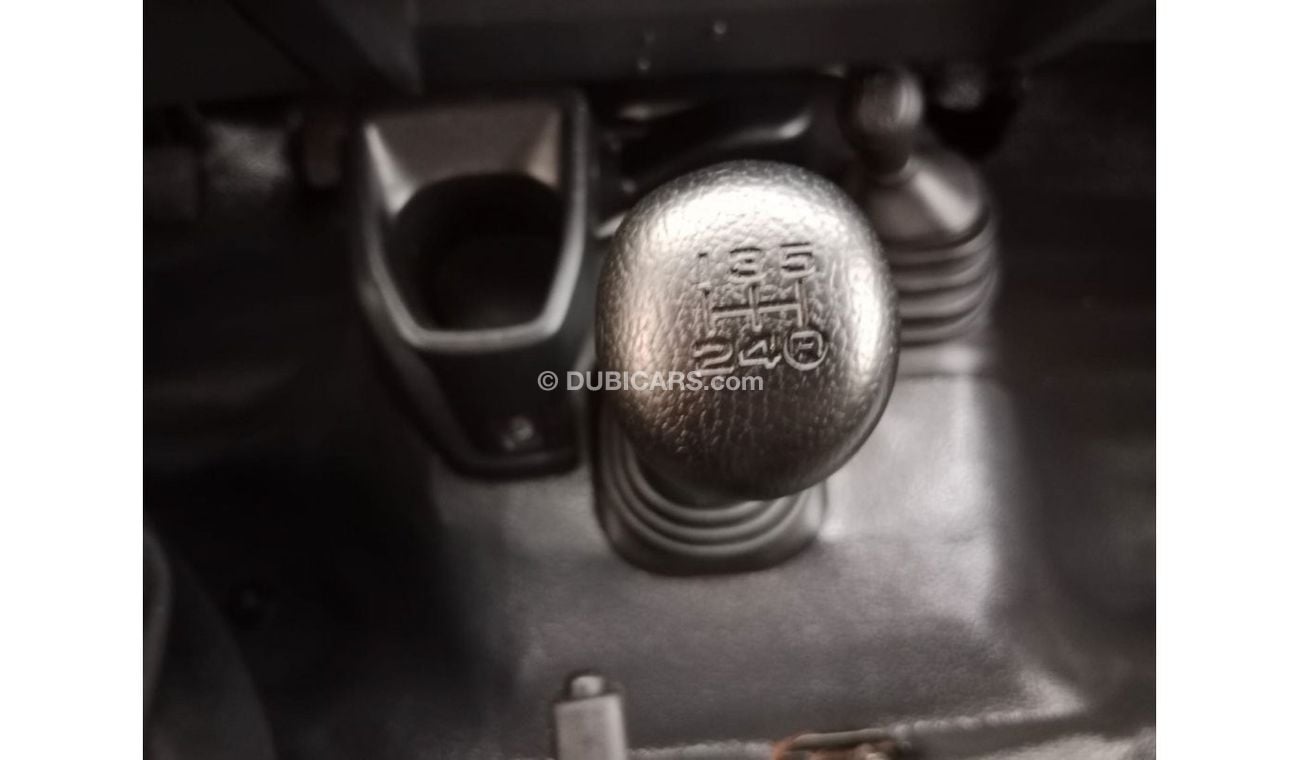 Toyota Land Cruiser 70 TOYOTA LAND CRUISER HARD TOP LEFT HAND DRIVE(PM83007)