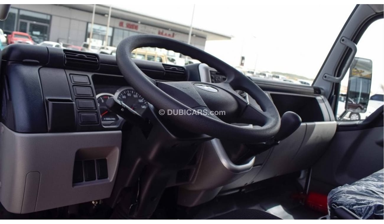 ميتسوبيشي فوسو كانتير Mitsubishi Canter Fuso