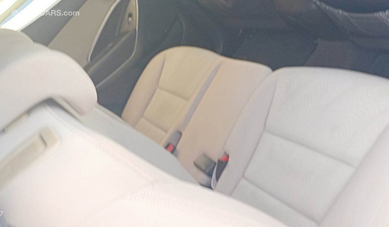 Hyundai Santa Fe 2015 GCC No Accident  A perfect Condition