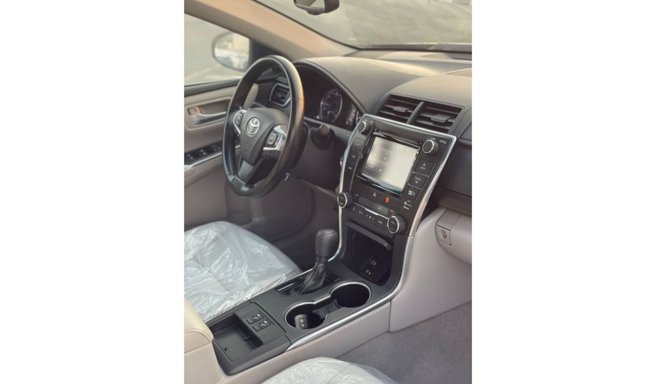 تويوتا كامري *Offer*2015 Toyota Camry 2.5L V4- XLE FULL Option