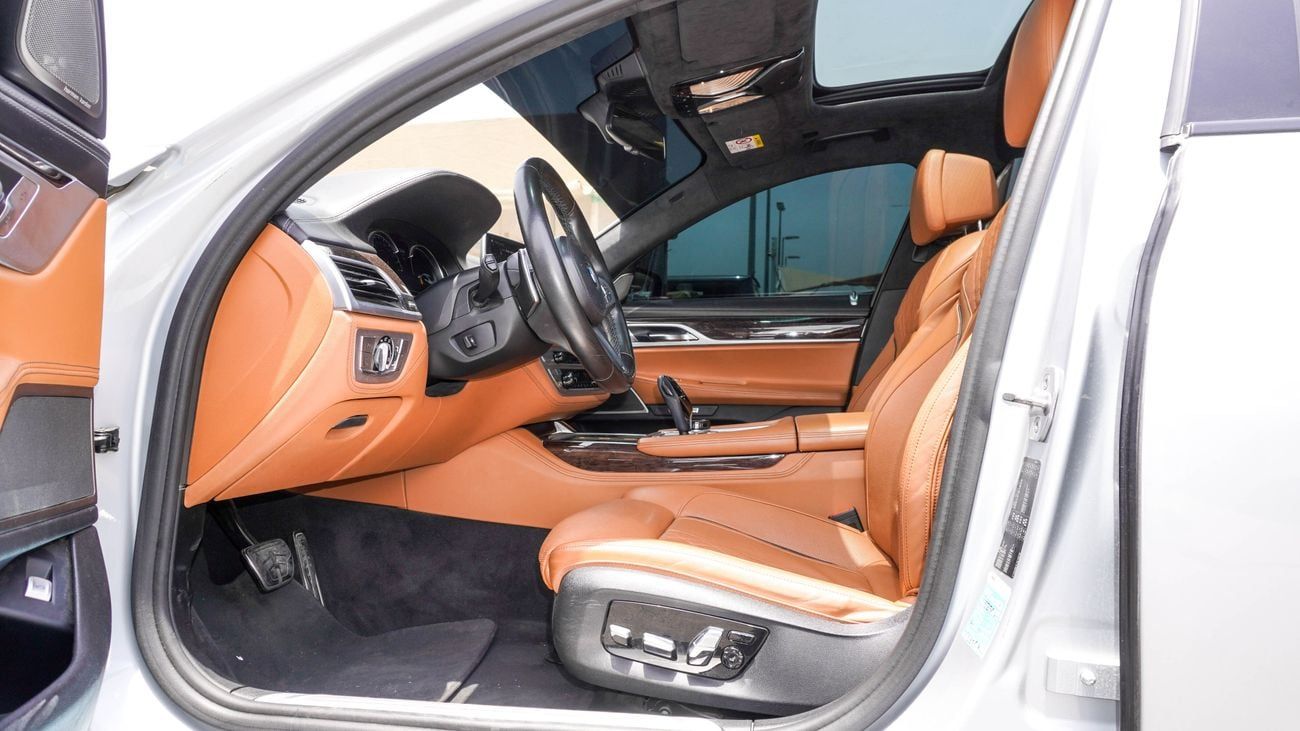 بي أم دبليو 740Li