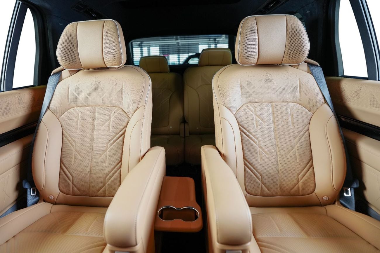 Zeekr 9X ULTRA Brand New-6 Seats-NAIM High End Sound System-The Ultimate Luxury SUV
