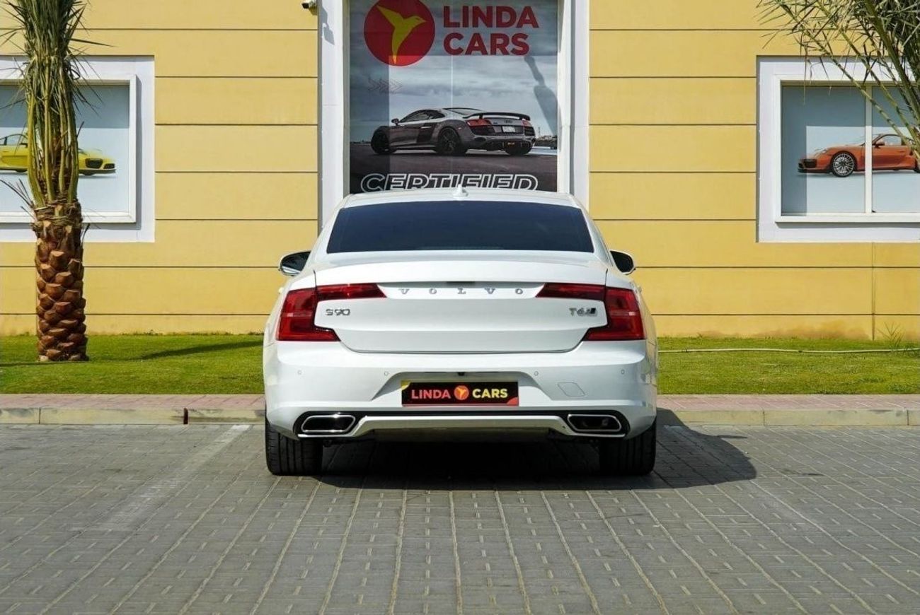 Volvo S90 R Design 90