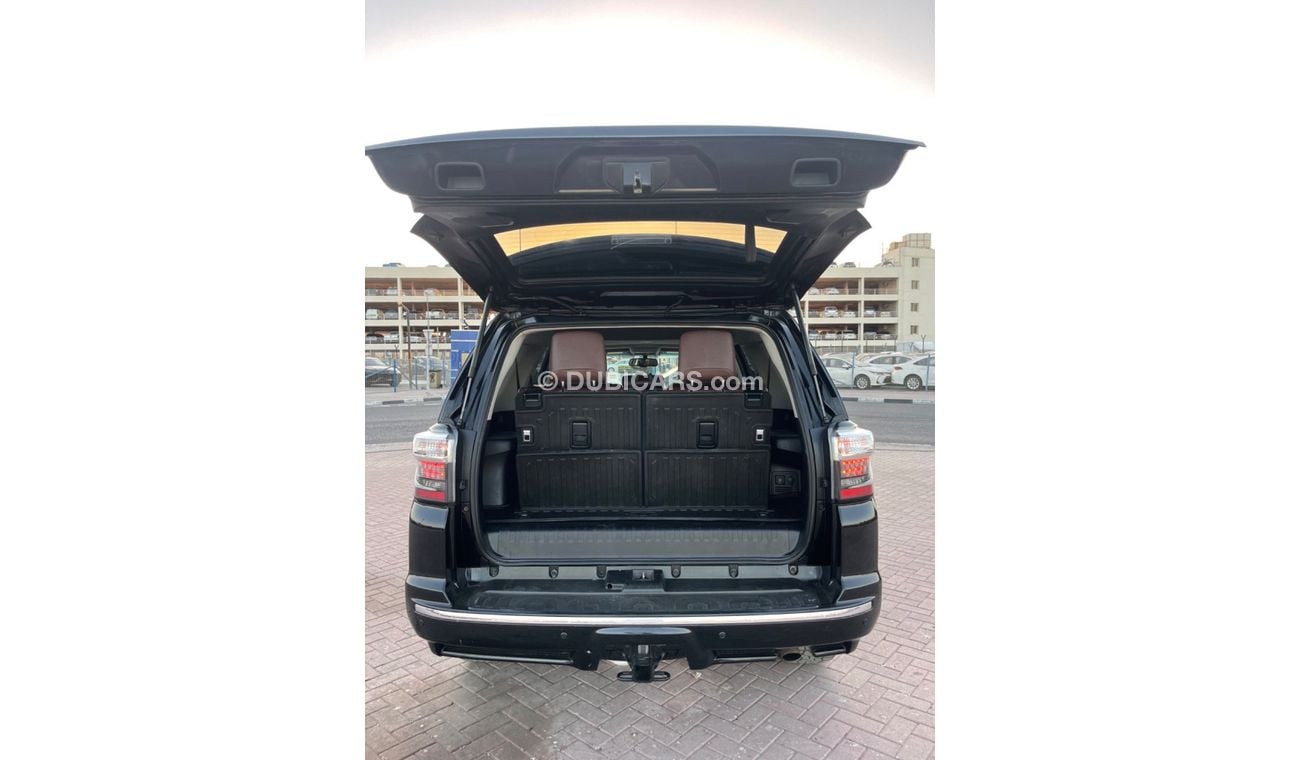 Toyota 4Runner Limited edition 4X4 7 seats