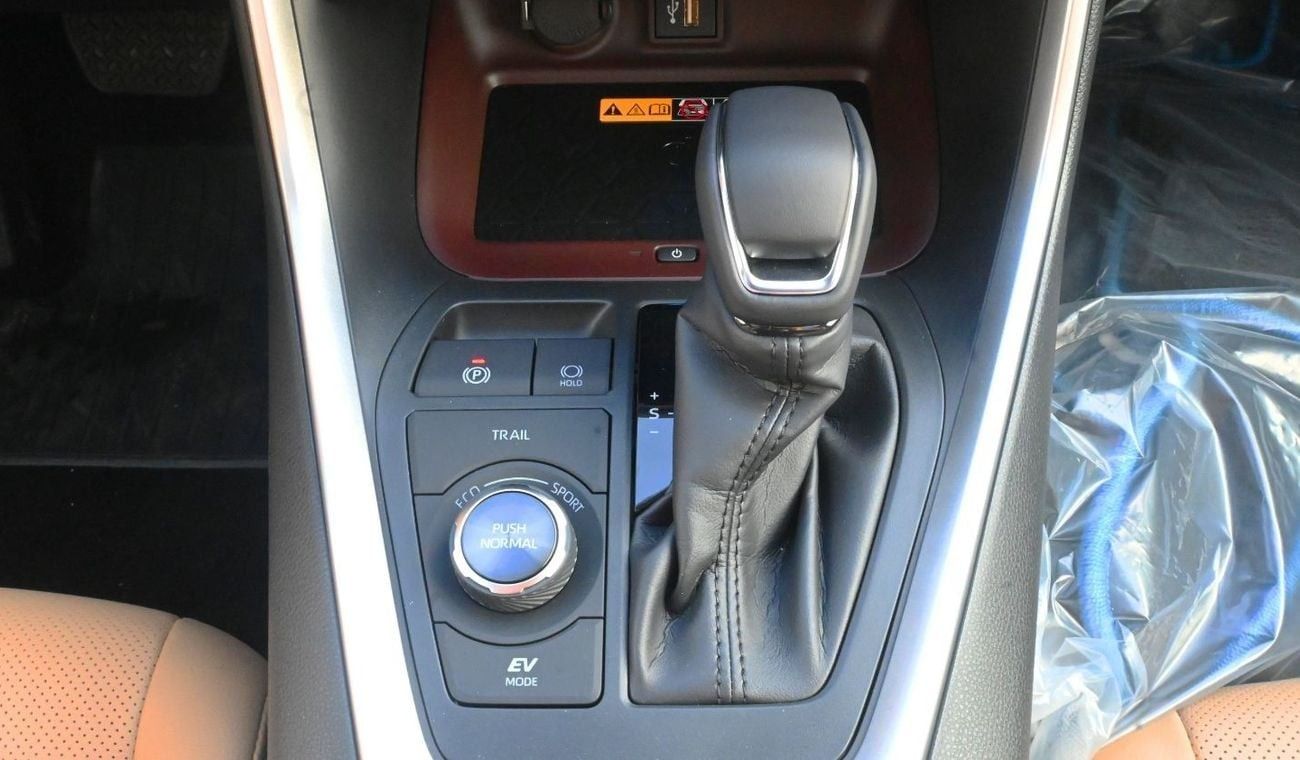 تويوتا راف ٤ 