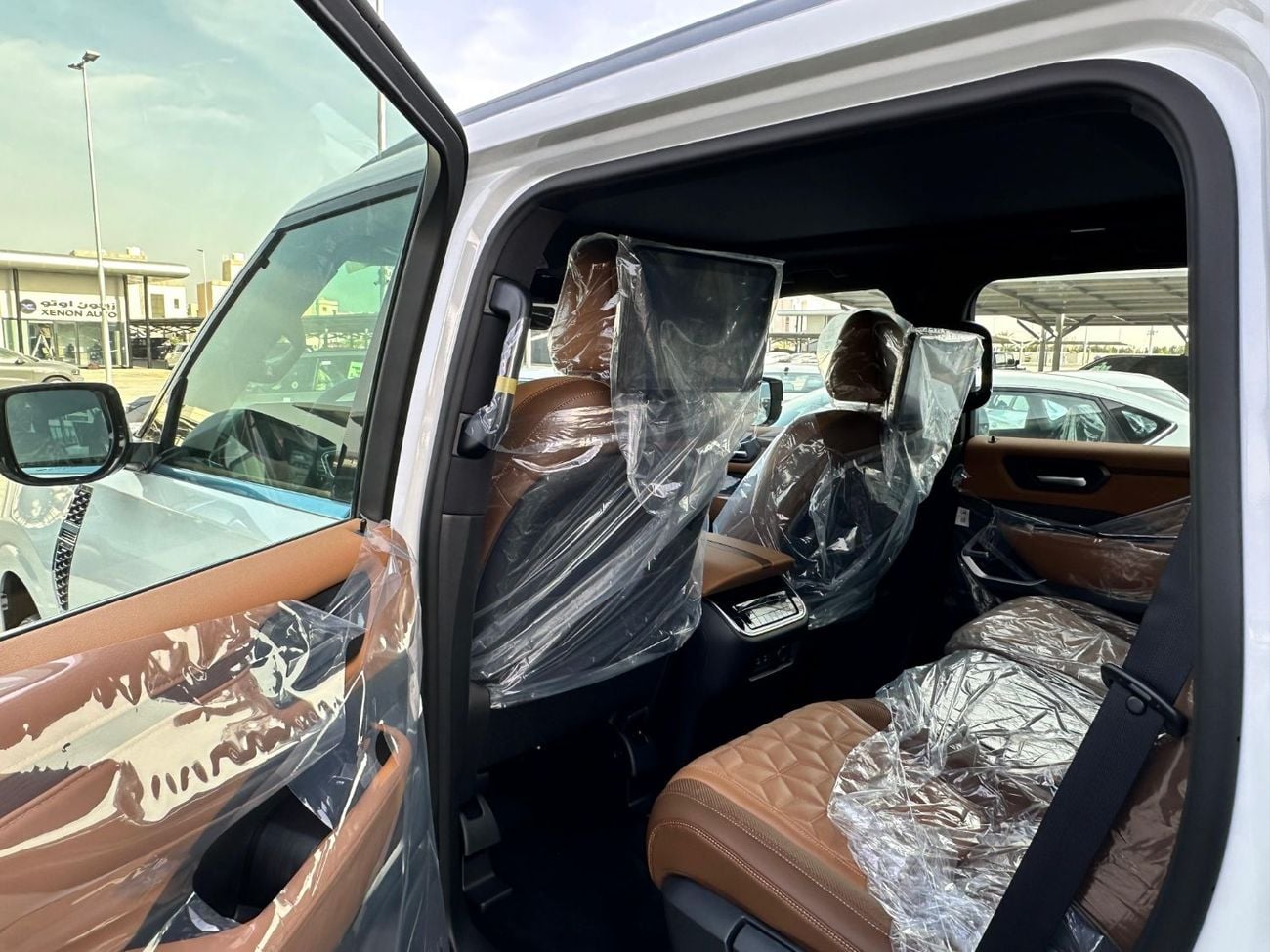 Nissan Patrol 3.5L AT Twin Turbo | LE PLATINUM CITY | Export