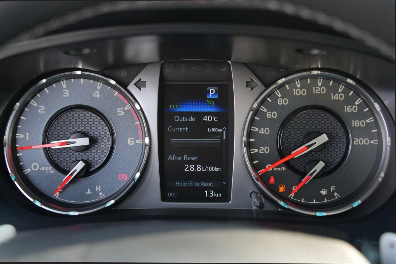 Toyota Hilux GR Sport 2.8 L