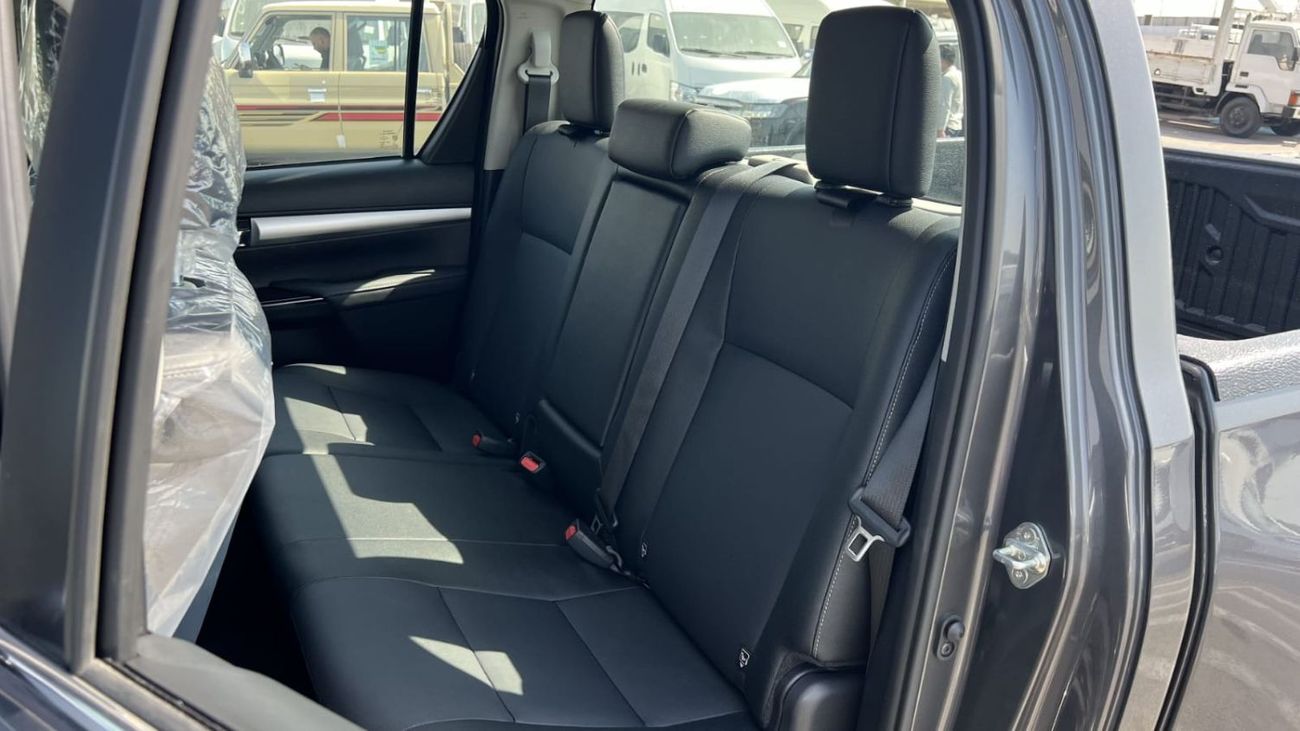 تويوتا هيلوكس S GLX 2.8L 4WD A/T