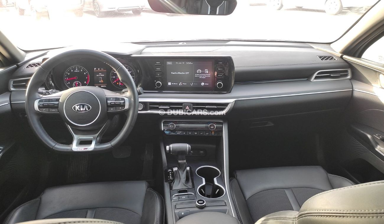 Kia K5 full option GT-Line