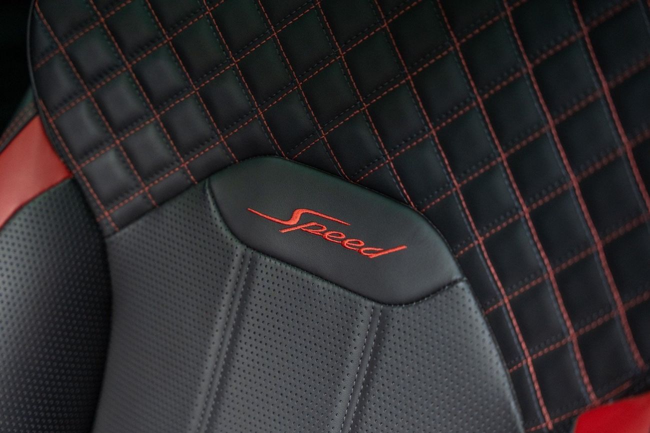 بنتلي بينتايجا Bentayga 4.0T