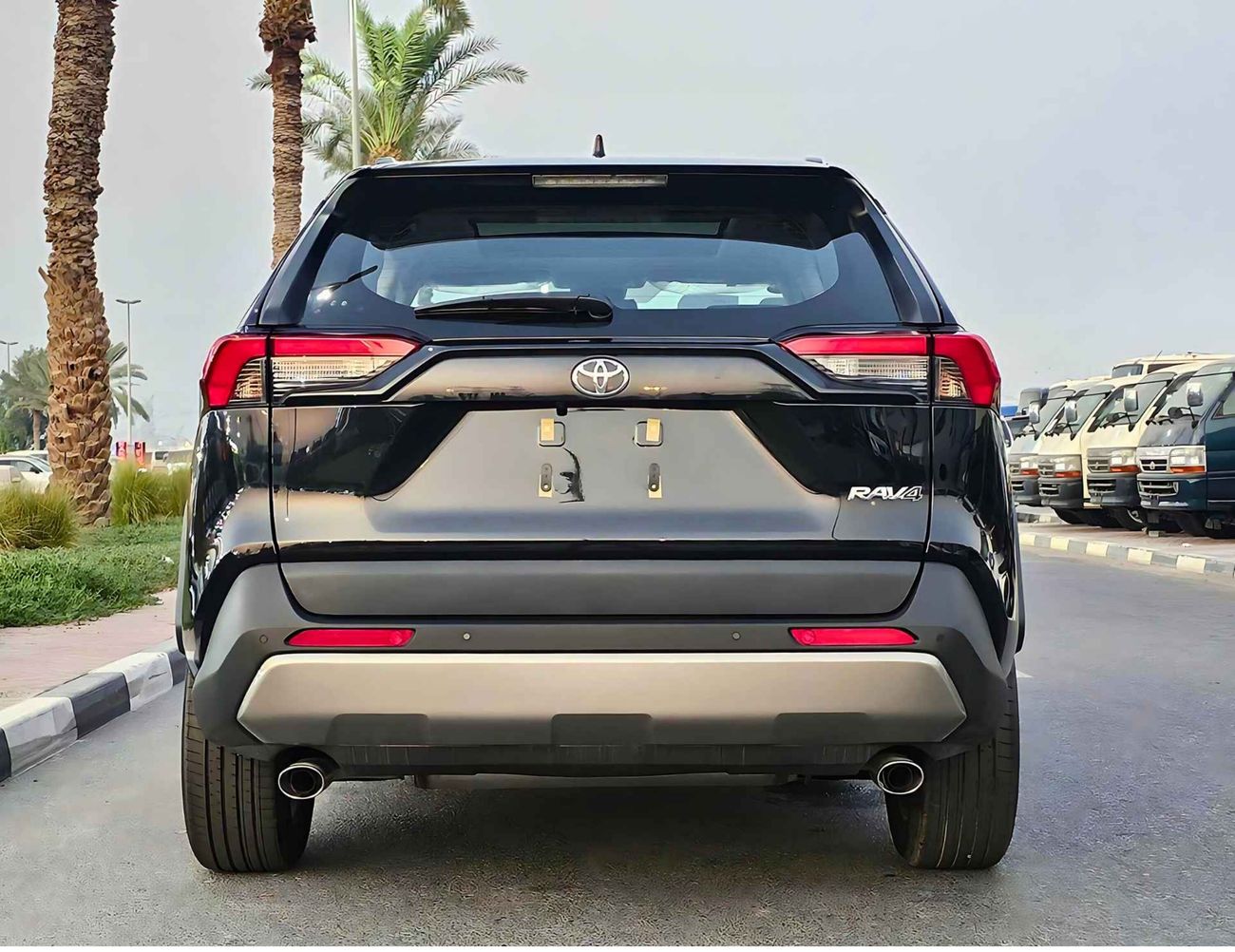 تويوتا راف ٤ STYLE PLUS /  2.0L Petrol / Driver Power Seat With Panoramic Roof / Chines Specs (CODE # 68056)