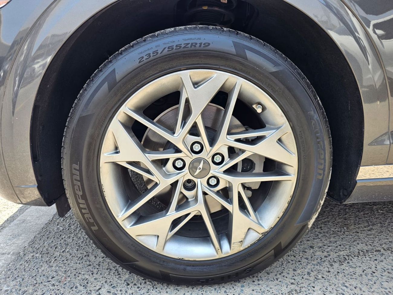 Genesis GV70 Premium 2.5L AWD