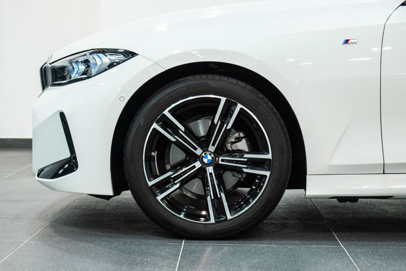 BMW 320i 320i Luxury M Sport Package