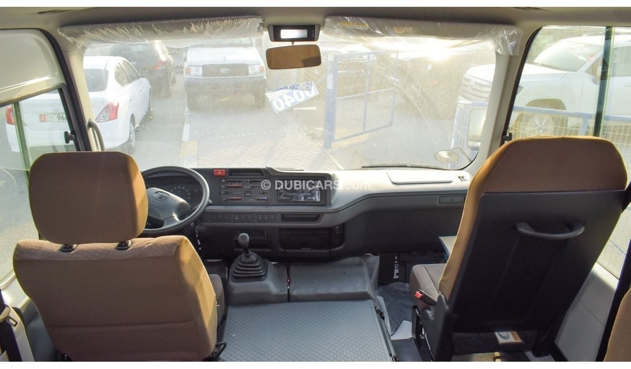 تويوتا كوستر 23 Seats 4.2L Diesel V6 2024 Model