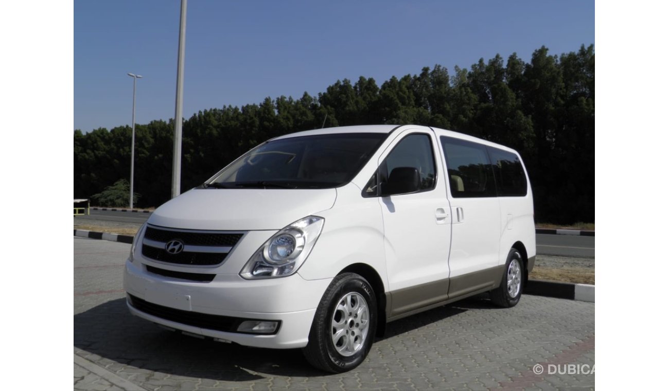 Hyundai H-1 2012 9 seats Ref#662