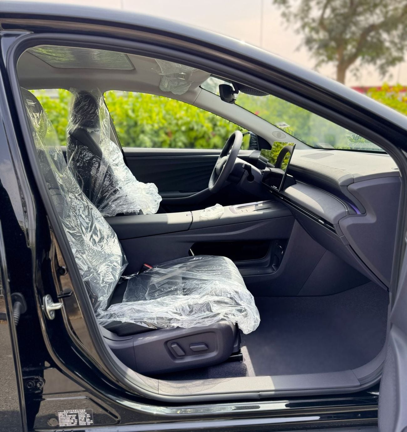 Nissan N6 Nissan N6 180 Max 2025 – Plug-in Hybrid