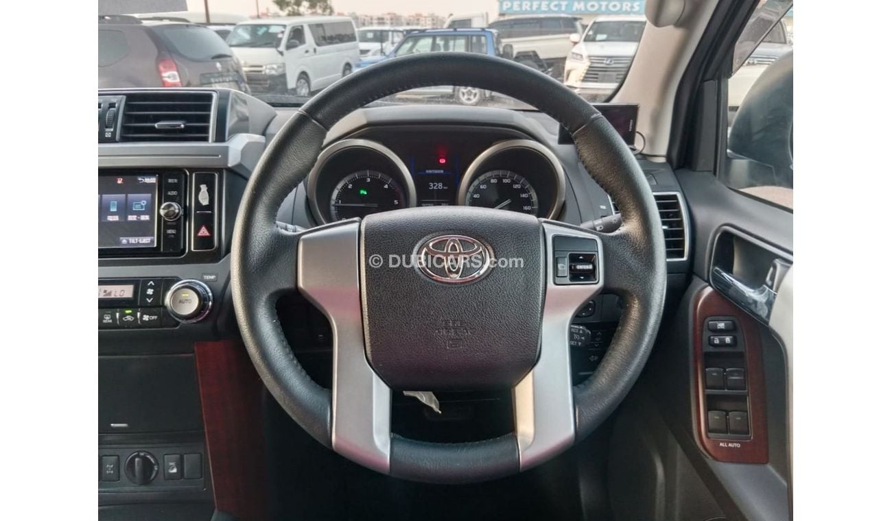 Toyota Prado TOYOTA LAND CRUISER PRADO RIGHT HAND DRIVE (PM1563)