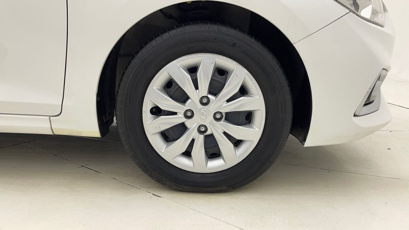 Hyundai Accent GL 1.6 | Zero Down Payment | Home Test Drive