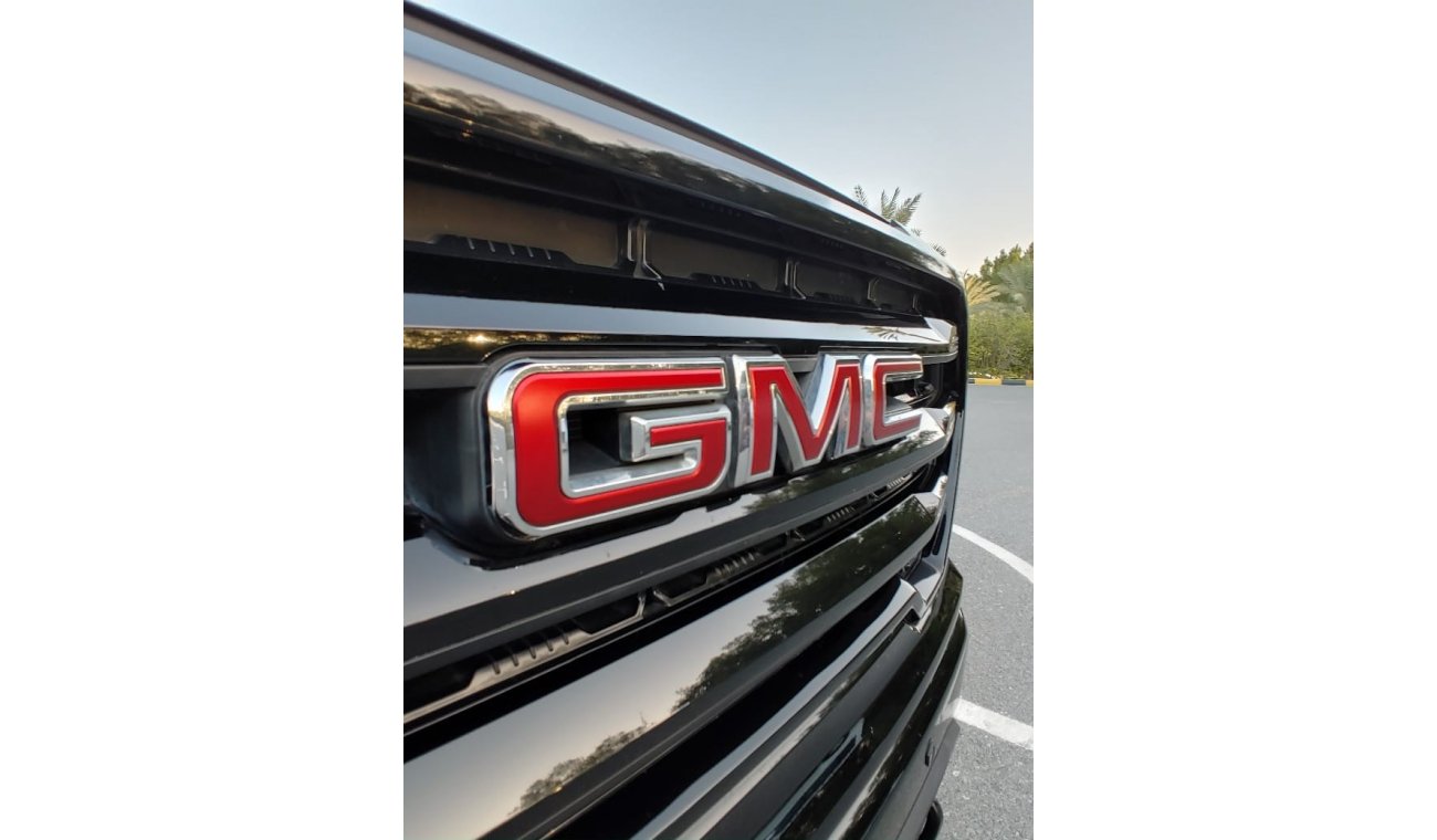 GMC Sierra