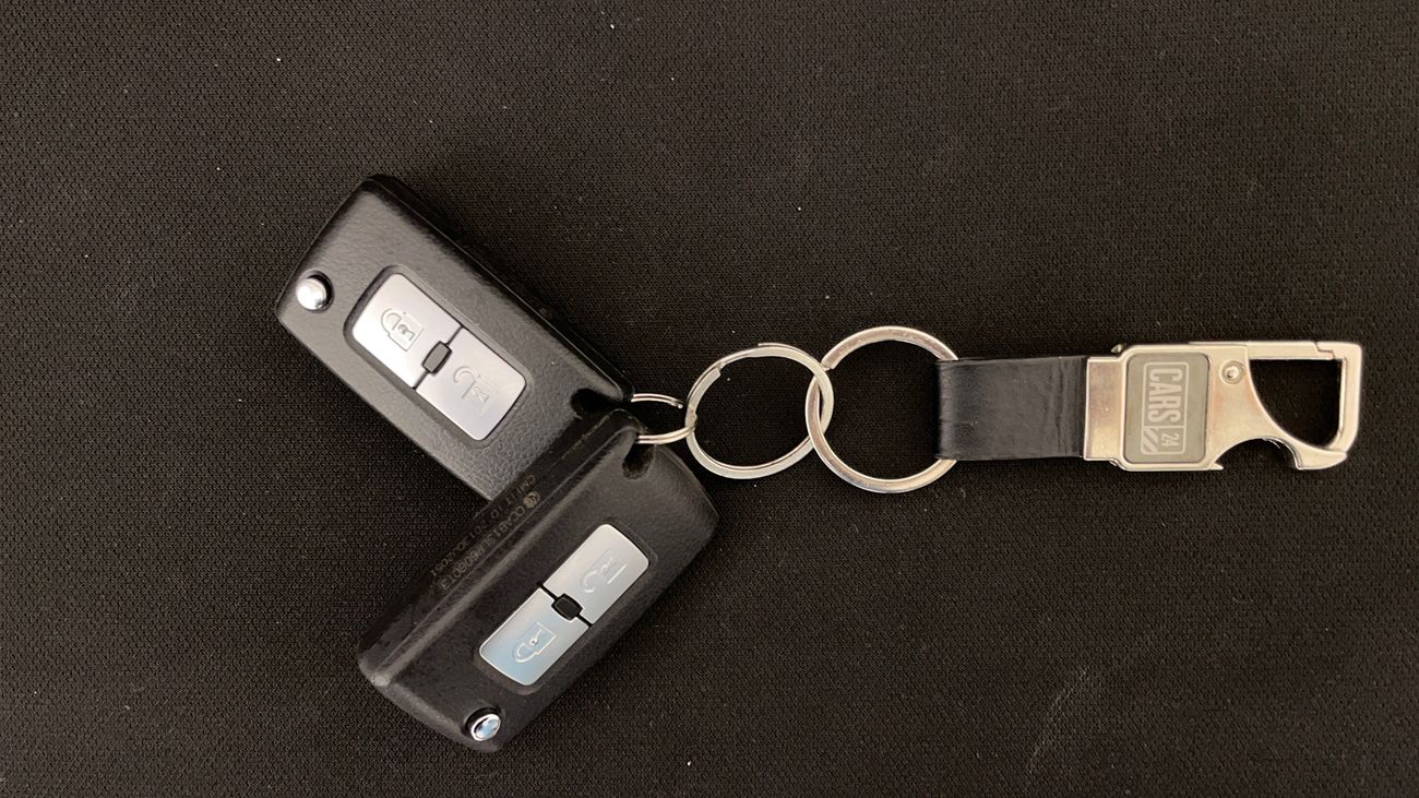 Mitsubishi Pajero 2017 GLS MIDLINE SWB | AED 1270/Month | 0 DP | 30 Day Return | Warranty | Service History