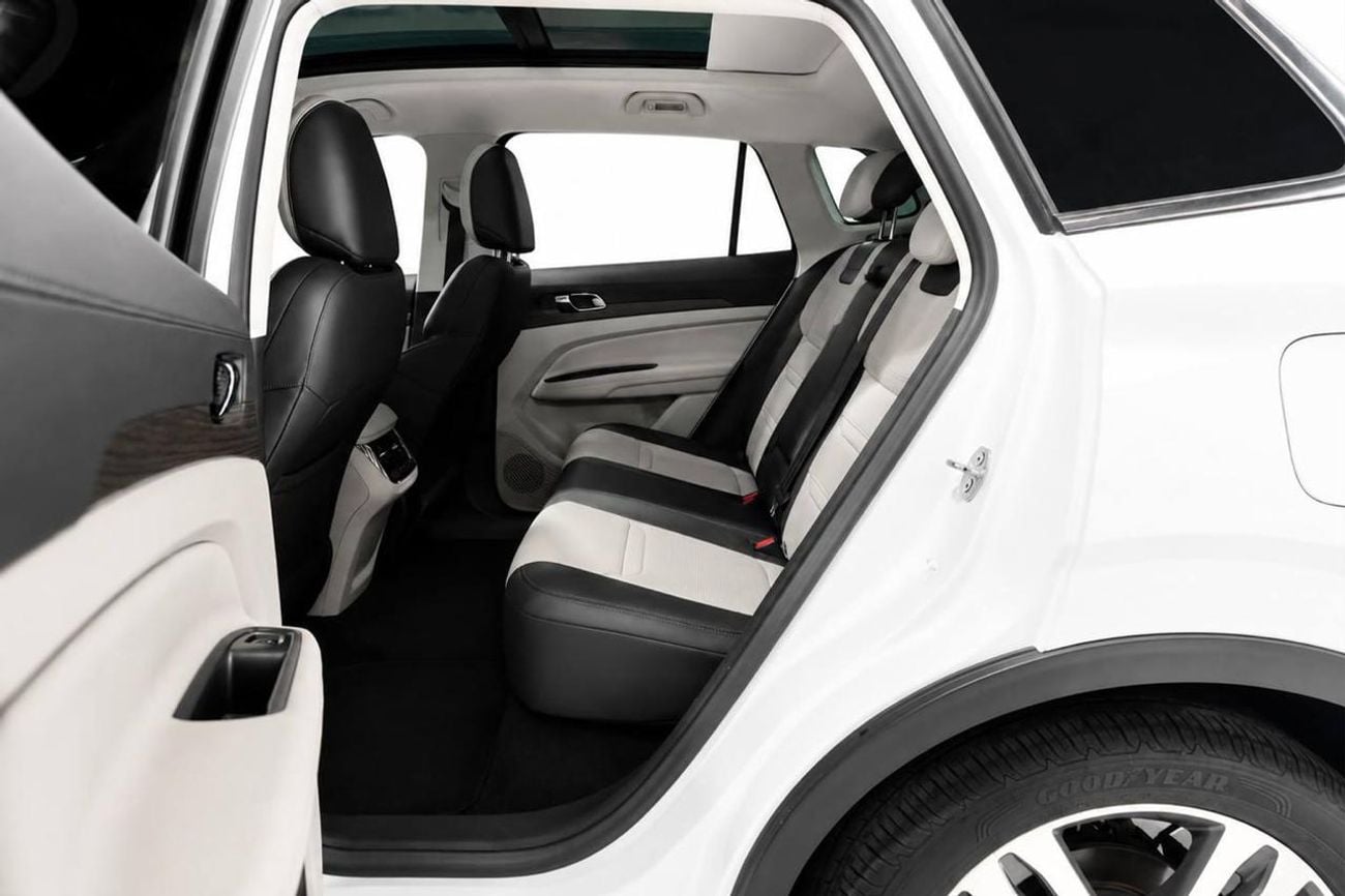 فورد تيريتوري TITANIUM l Full Option | GCC Specs | 1,469 AED / Monthly