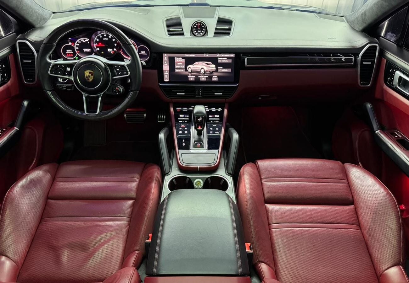 بورش كايان GTS Coupe