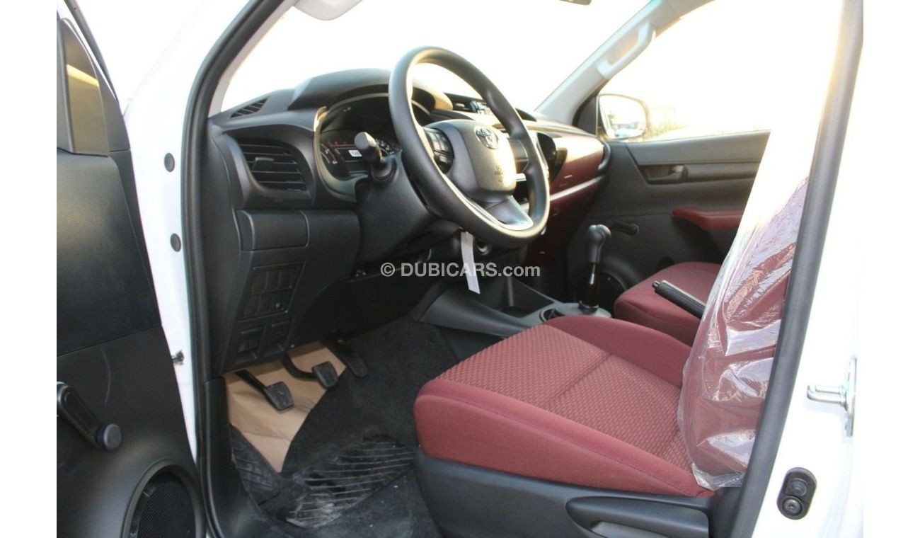 Toyota Hilux 2.4L Diesel Double Cab DLX-E Manual