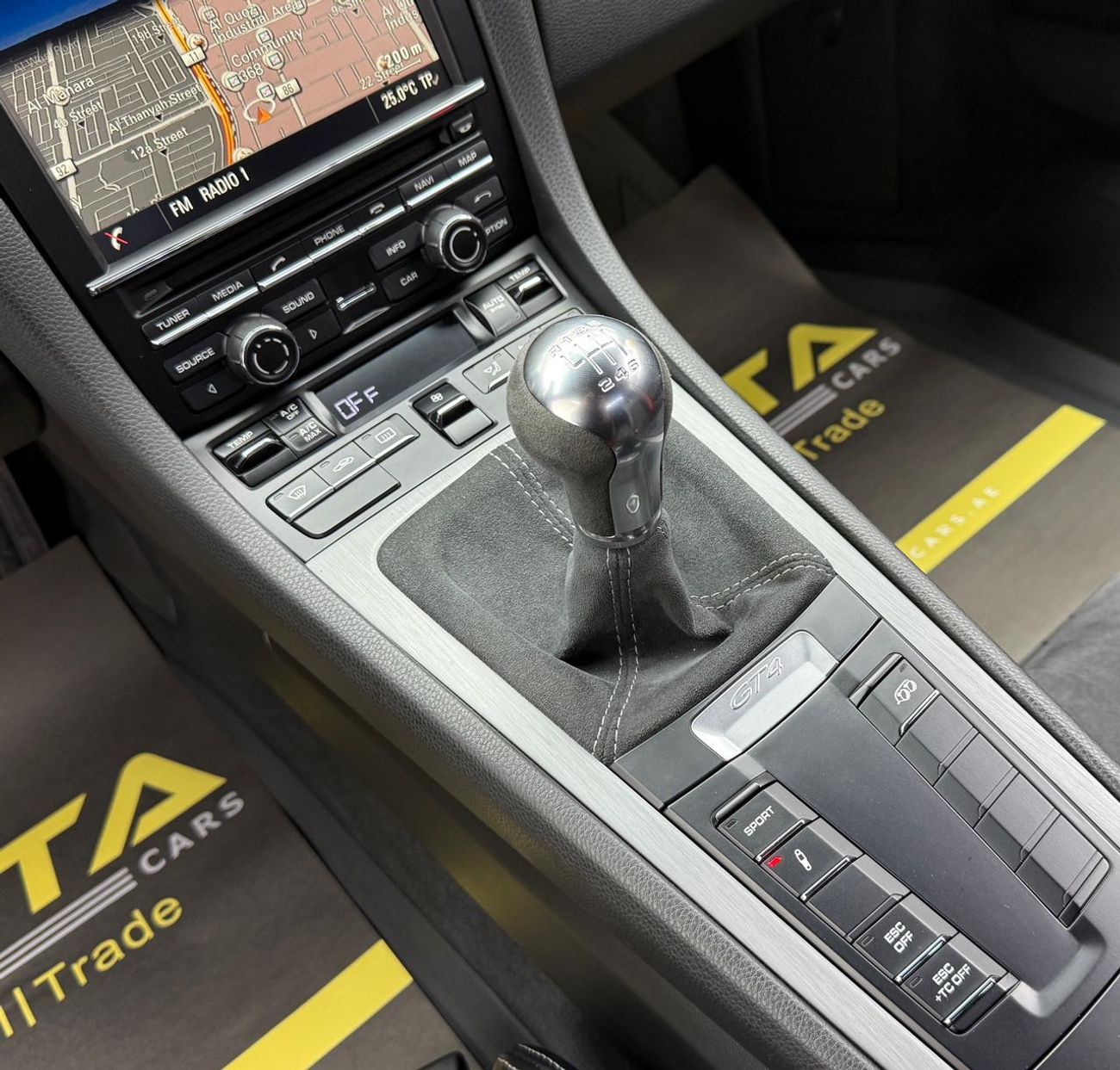 Porsche Cayman 2016 Porsche Cayman GT4 ,Full Porsche Service History ,Excellent Condition ,GCC