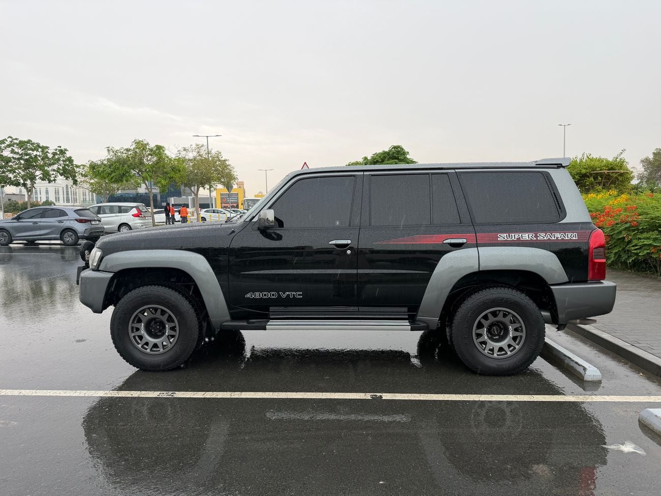 نيسان باترول سوبر سفاري Super Safari