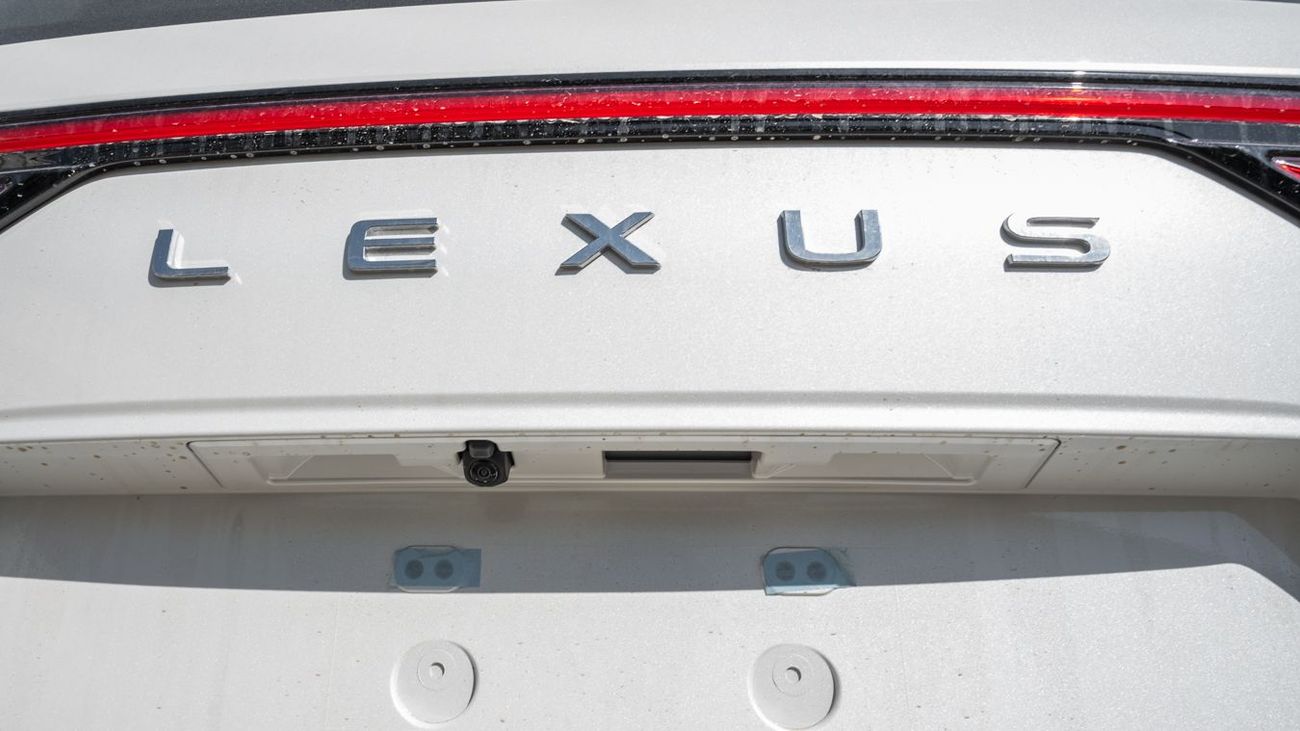 Lexus LX 700h LEXUS LX700h HEV VIP 3.5L -2026YM