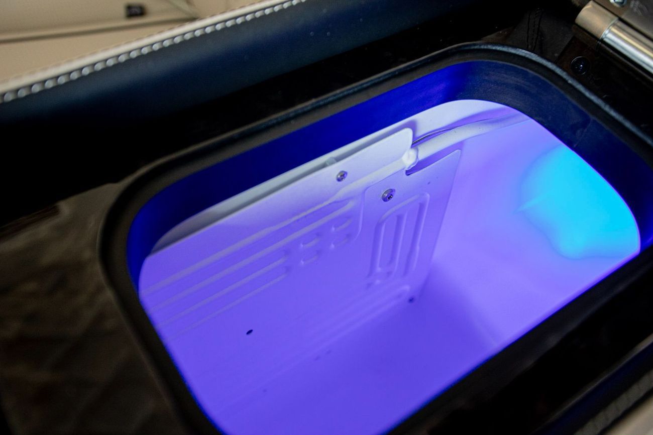 مرسيدس بنز V 300 Senzati GCC VIP Mercedes-Benz Approved Conversion