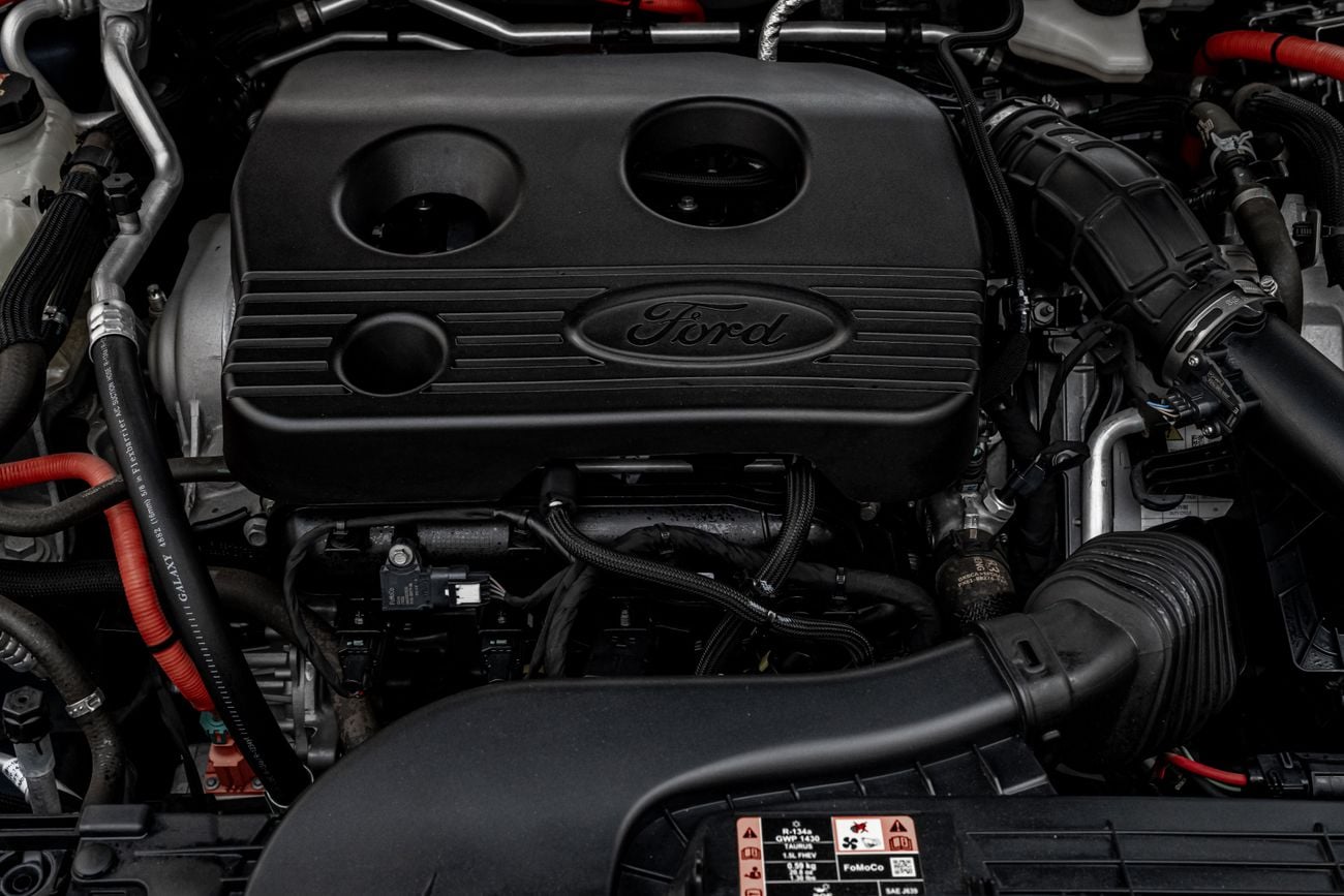 فورد توروس Taurus Titanium | 2,233 P.M | 0% Downpayment | 2030 FORD WARRANTY!