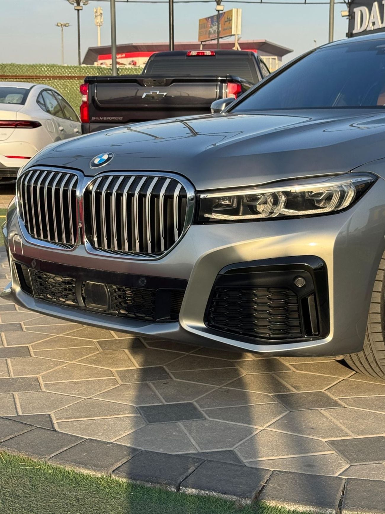 بي أم دبليو 730Li