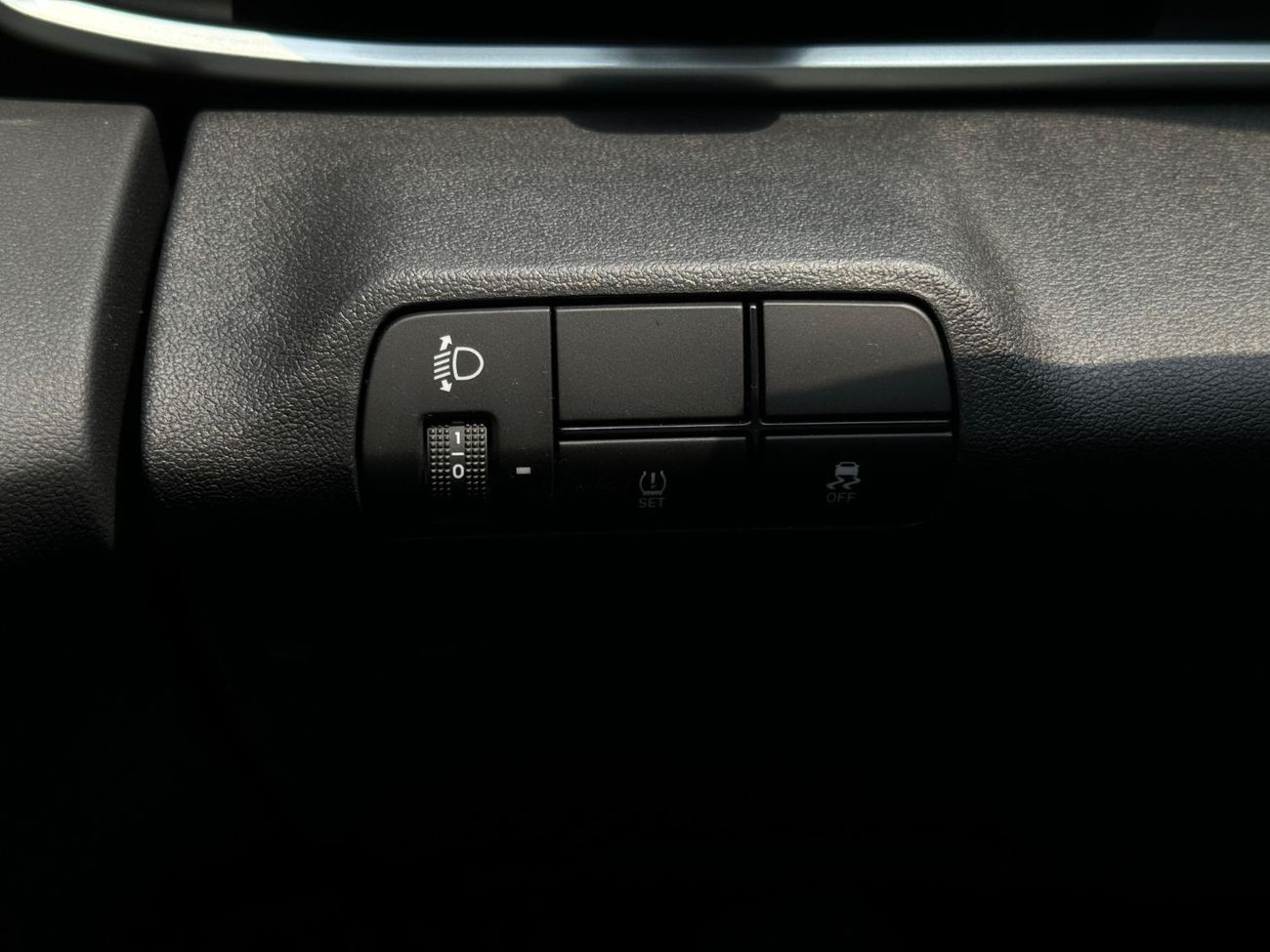 Hyundai Elantra HYUNDAI ELANTRA 2025 1.5L