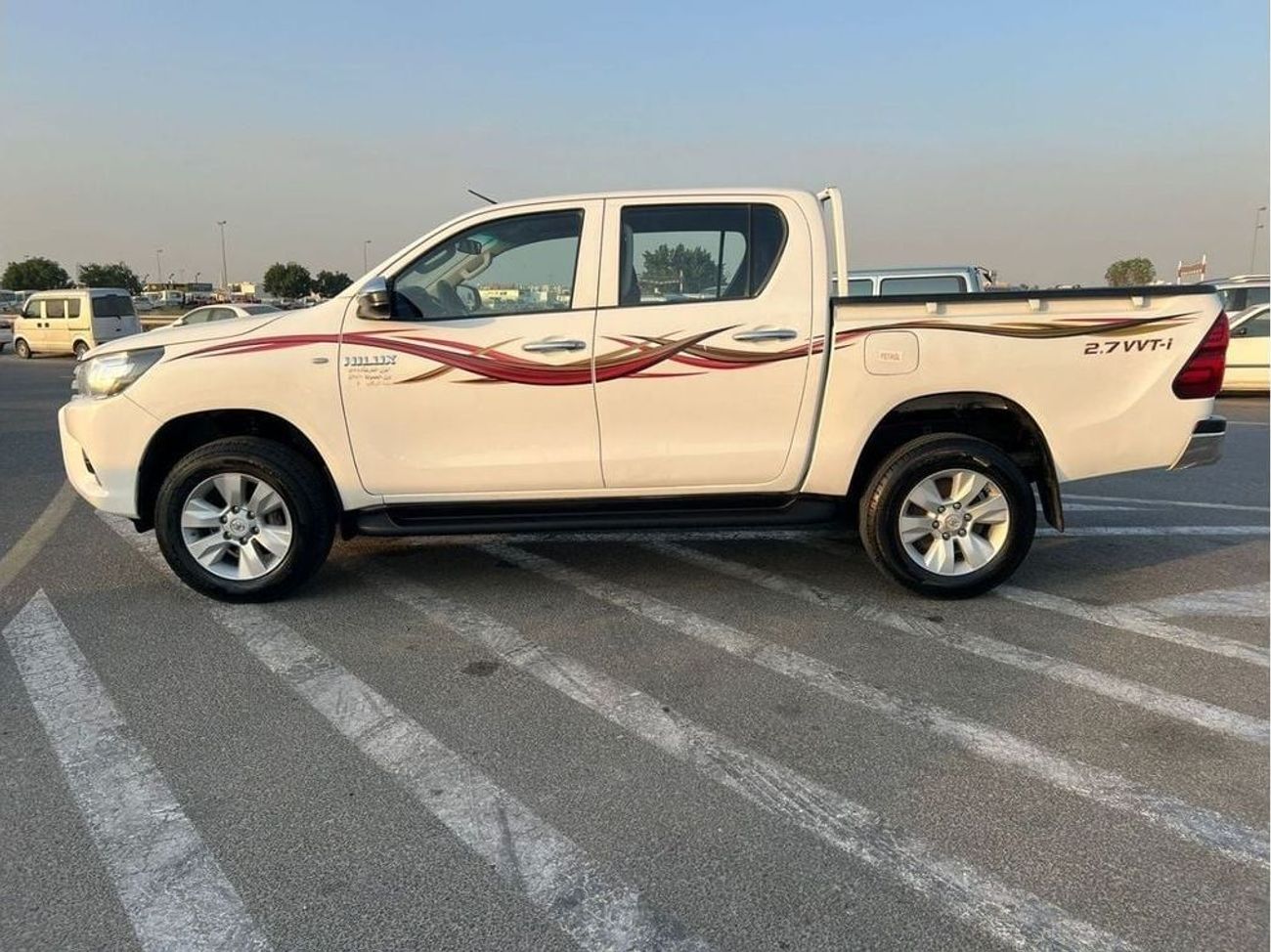 Toyota Hilux 2021 TOYOTA HILUX 2.7L - 4X4 - 4Wheel Drive - Accident Free - Clean Car - with Good Condition