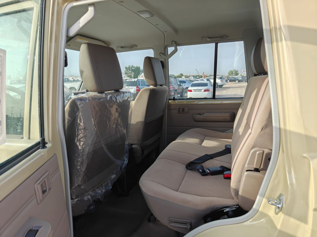 تويوتا لاند كروزر بيك آب 2026 TOYOTA LC 79 PICKUP 4L PETROL DOUBLE CABIN AT