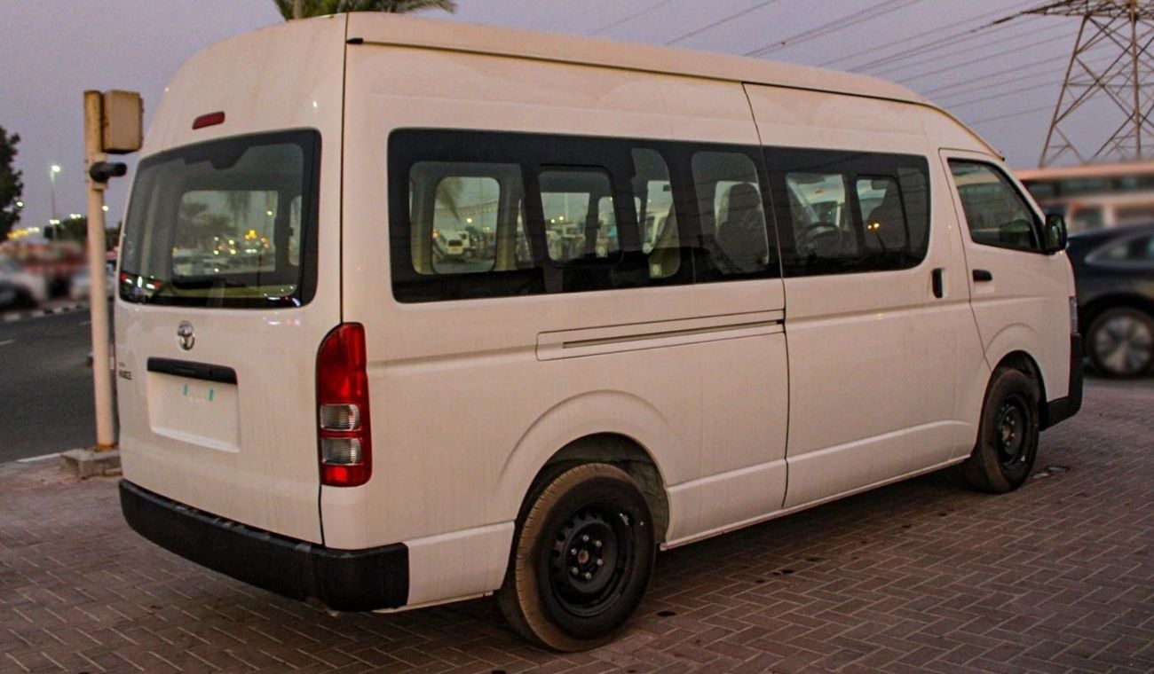 تويوتا هاياس DLS - STD ROOF 2.5L DLX Wide AC VAN MT