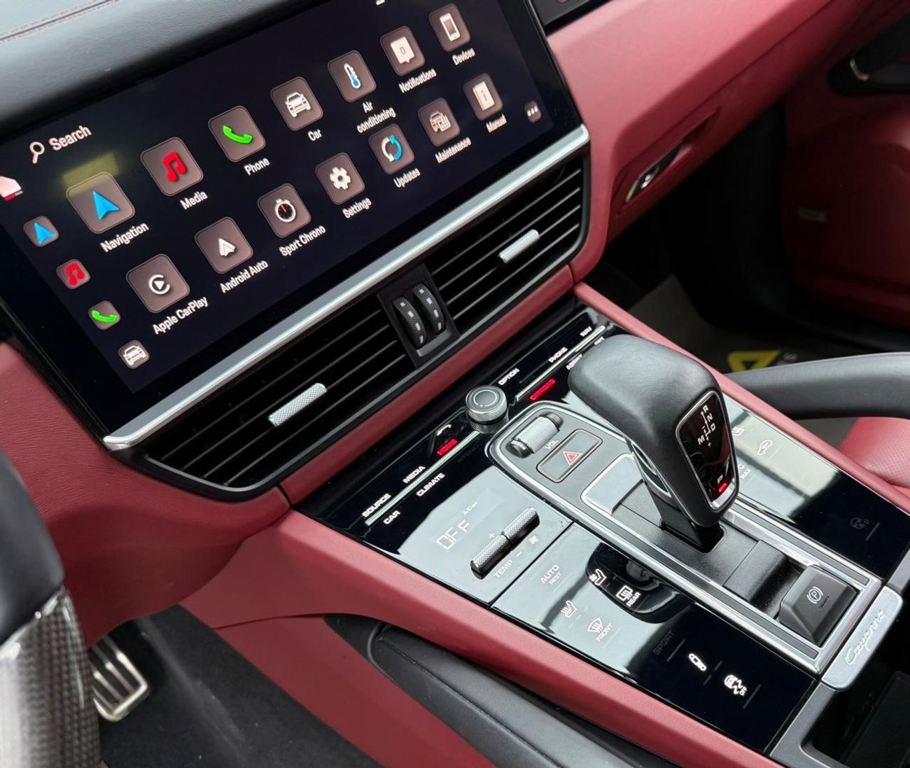 بورش كايان 2022 Porsche Cayenne GTS, Aug 2026 Porsche Warranty, Porsche FSH, GCC