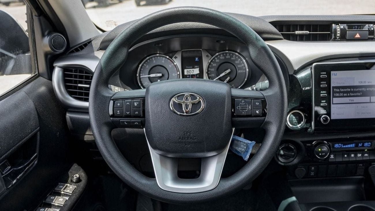 Toyota Hilux SGLX Toyota Hilux 2.4L Diesel AT 4x4 Full Option 2025