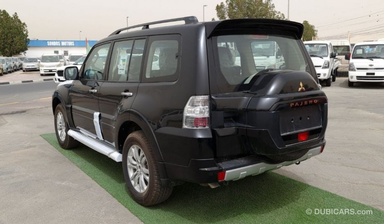 ميتسوبيشي باجيرو GLX 3.8L - 2020 - 0KM NEW CAR - PTR - GCC