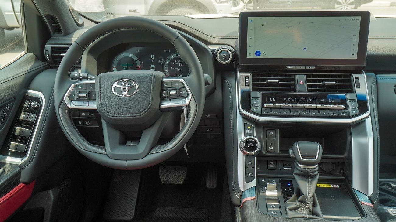 Toyota Land Cruiser VXR TWIN TURBO 3.5L V6 Hybrid