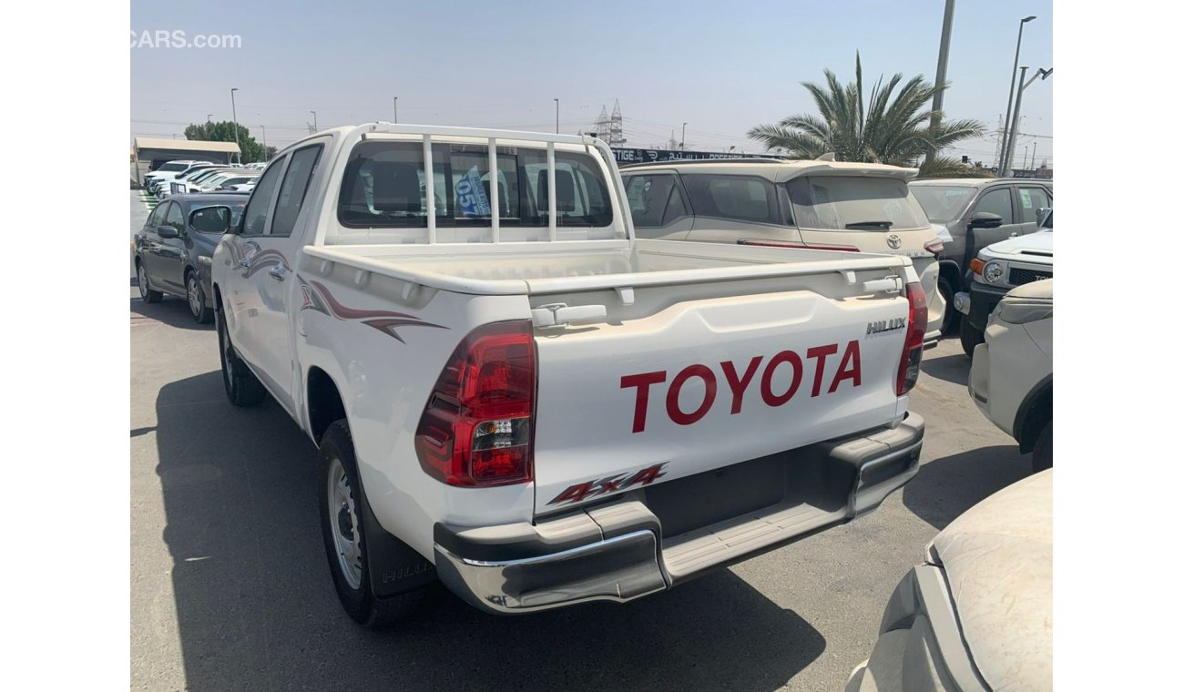 Toyota Hilux 22YM Toyota  Hilux 2.4 MT 4x4 difflock with power windows