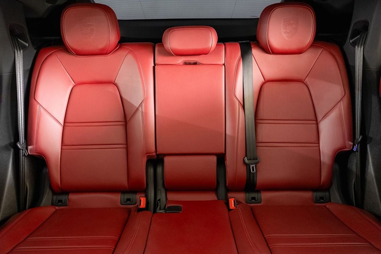 Porsche Cayenne STD