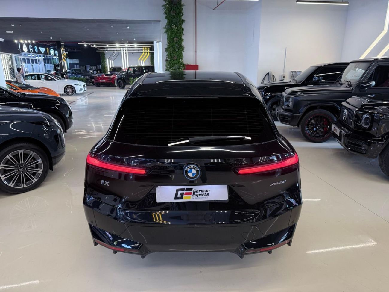 BMW iX 2024 BMW iX xDrive50 / AGMC Warranty and Service contract 5 years