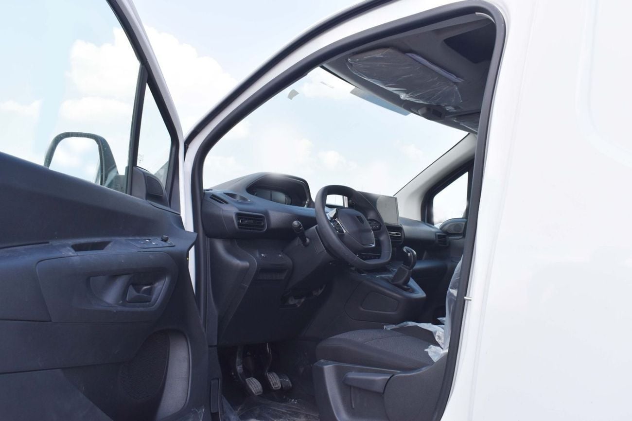 بيجو بارتنر STANDARD Peugeot Partner  Van 1.6L M/T, petrol- 2025