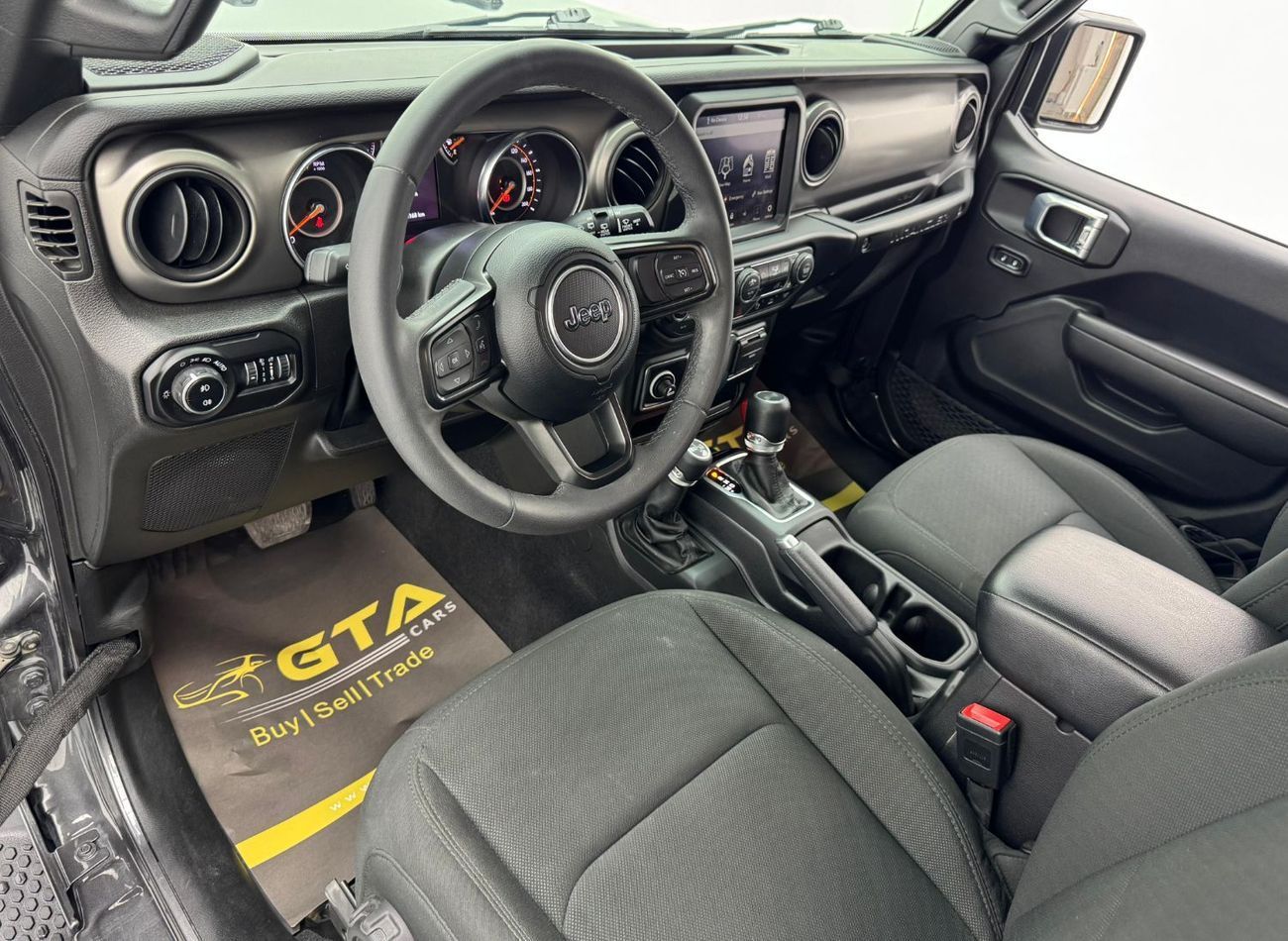 Jeep Wrangler Sport S 3.6L A/T