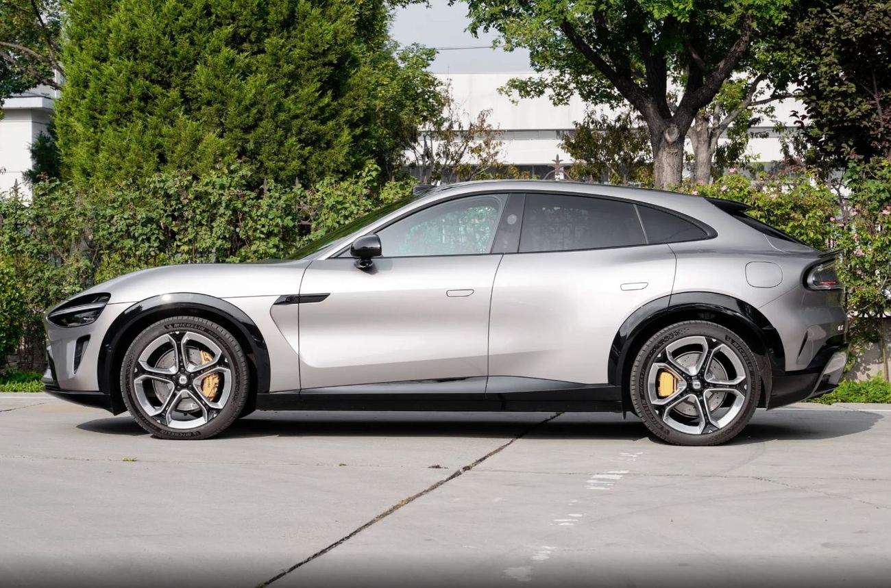 شاومى YU7 Ultra-Long-Endurance High-Performance Four-Wheel Drive Max Edition