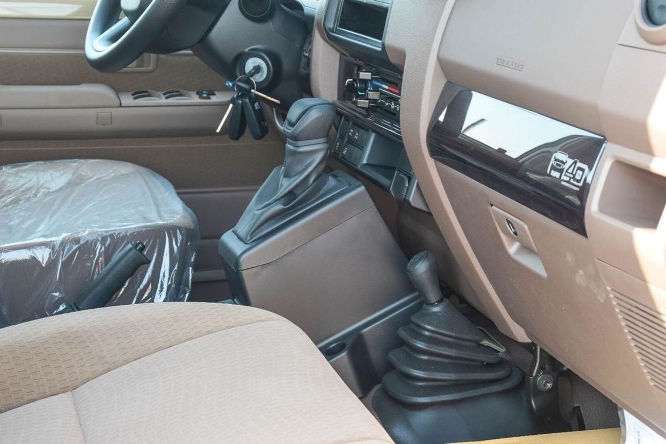تويوتا لاند كروزر بيك آب TOYOTA LAND CRUISER 79 4.0L AT DC 4WD PICKUP 2025