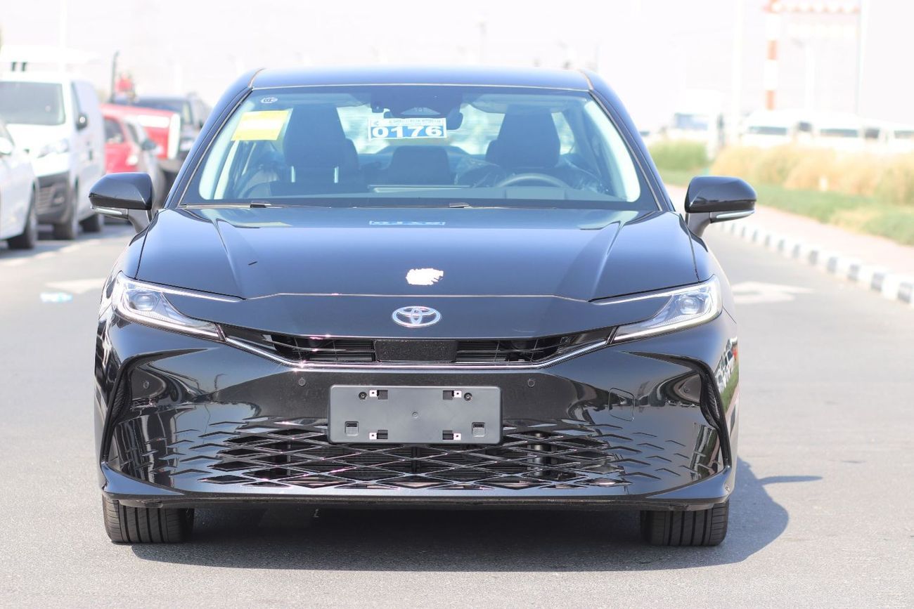 Toyota Camry 2.5 H G PREMIUM  , Alloy Wheels, Electric Seat, Panoramic Roof, Model 2025, China Specs